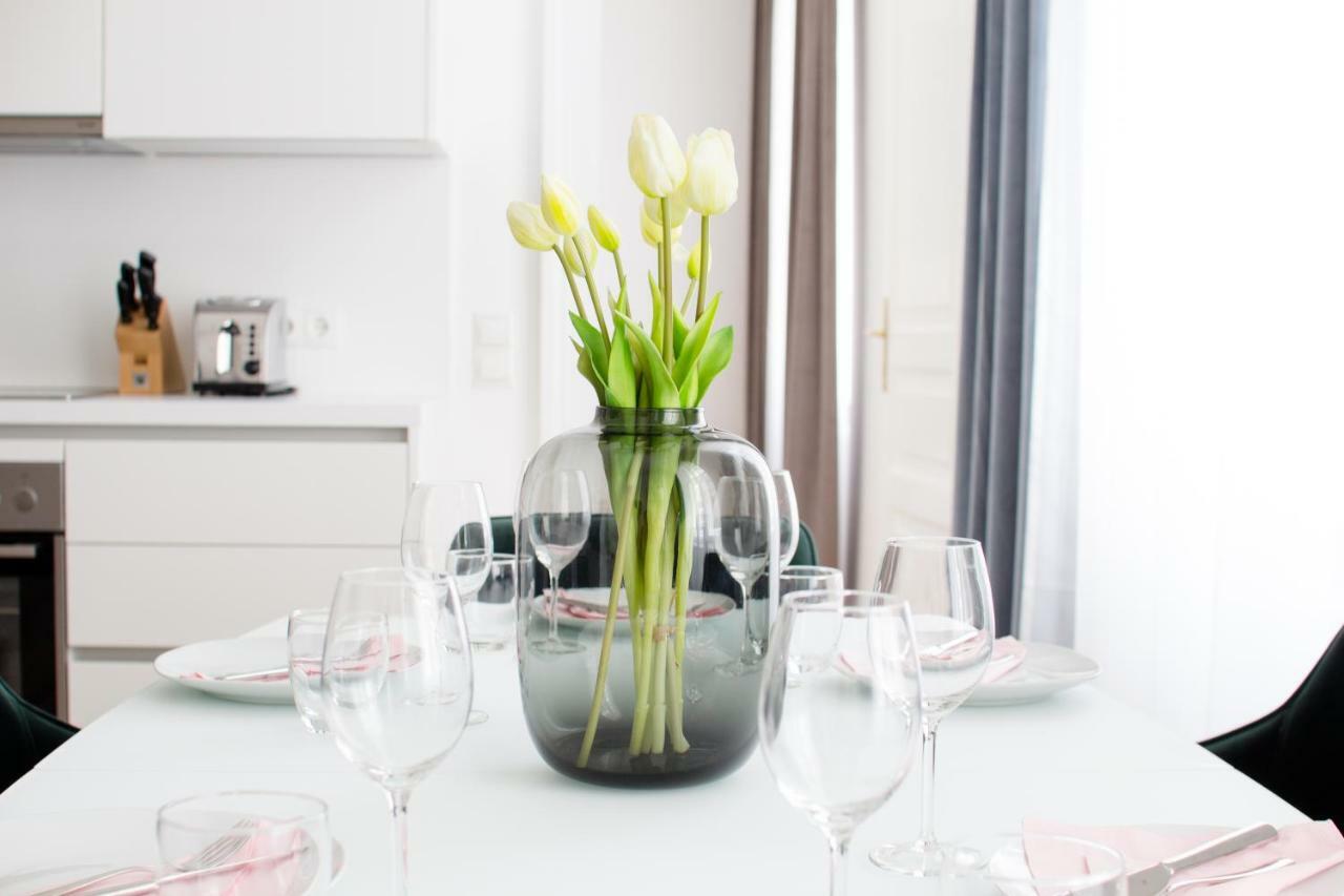 Studio Apartments Opera - Mai'S Apartments Vienne Extérieur photo