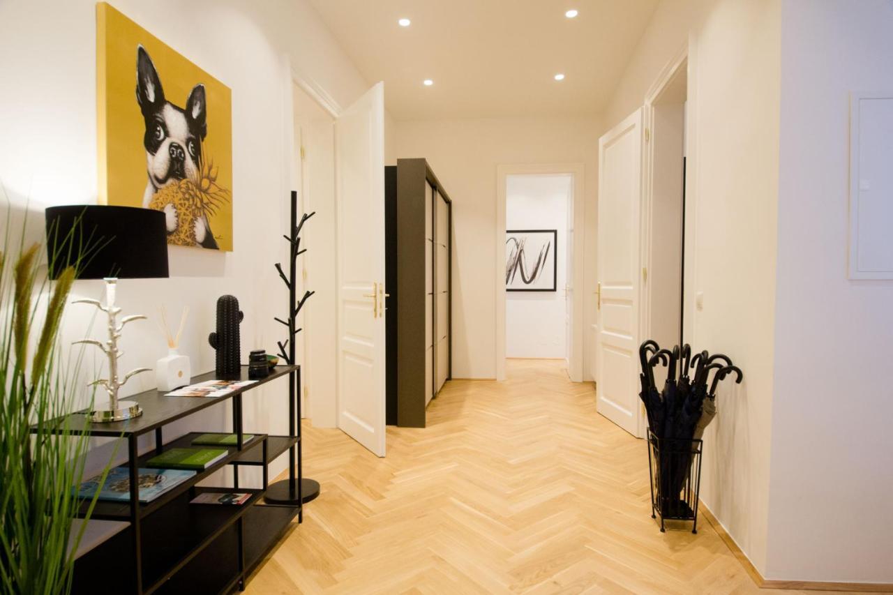 Studio Apartments Opera - Mai'S Apartments Vienne Extérieur photo
