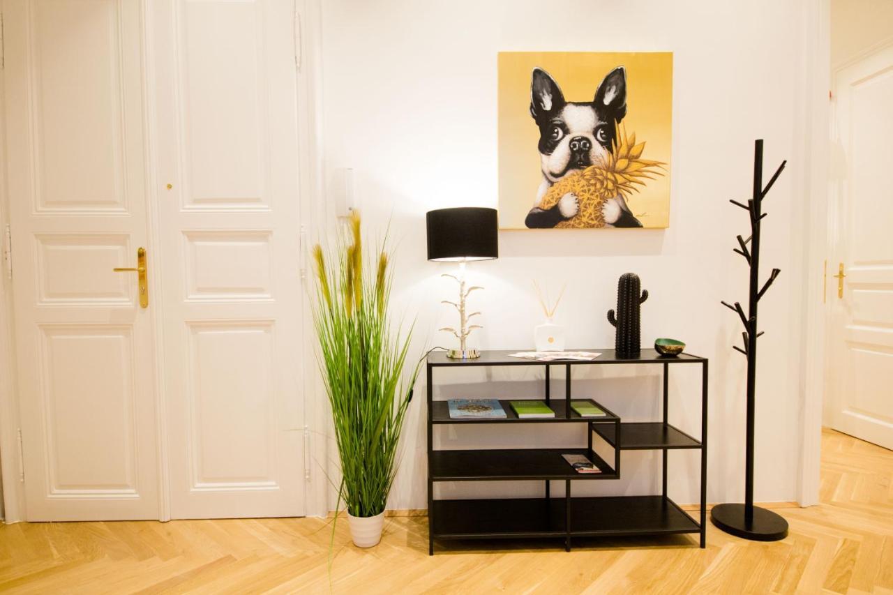 Studio Apartments Opera - Mai'S Apartments Vienne Extérieur photo